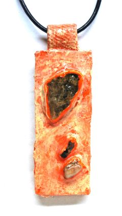 18-Tangerine Trio Pendant - Crop